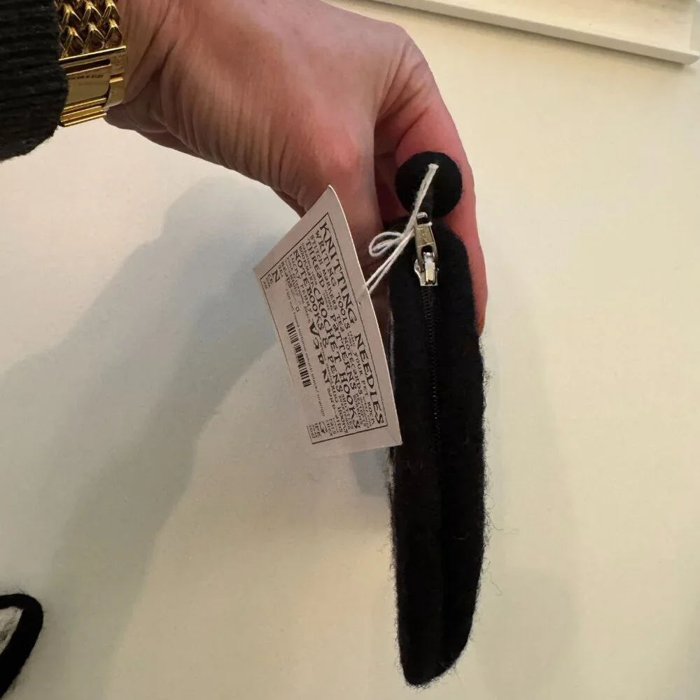 Handmade Wool Felt Black Cat Coin Purse by Wonderland Yarns